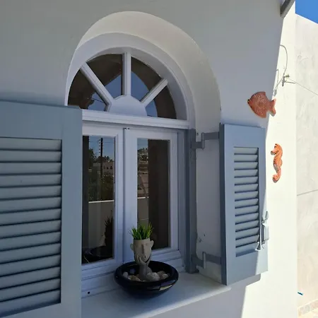 Villa κυκλαδίτικο σπίτι με θέα Mimika