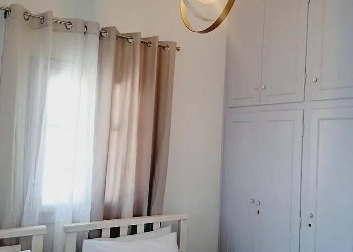 κυκλαδίτικο σπίτι με θέα Mimika