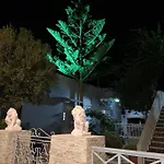 κυκλαδίτικο σπίτι με θέα Mimika Villa Perissa (Santorini)