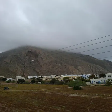 Mimika Villa Perissa (Santorini)