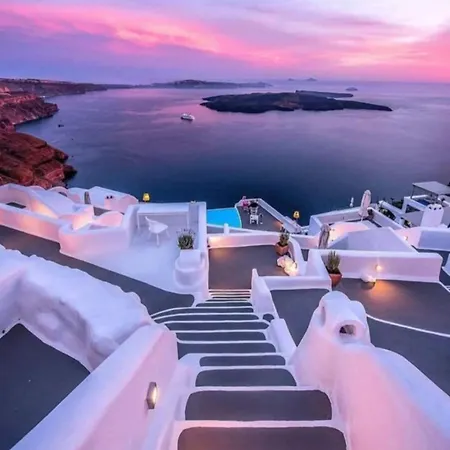 Mimika Villa Perissa (Santorini)