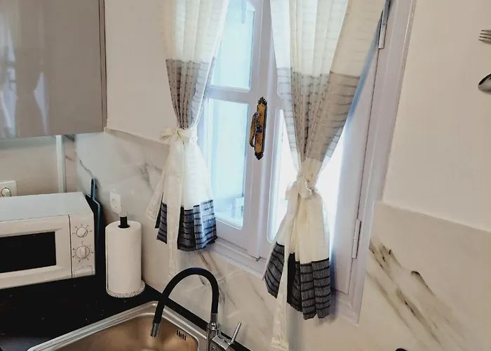 Villa κυκλαδίτικο σπίτι με θέα Mimika