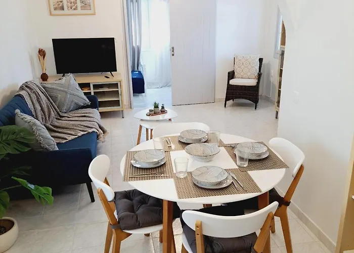 Villa Mimika Perissa (Santorini)