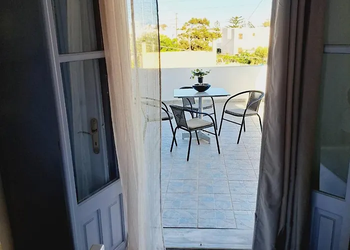 κυκλαδίτικο σπίτι με θέα Mimika Villa