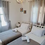 κυκλαδίτικο σπίτι με θέα Mimika Villa *