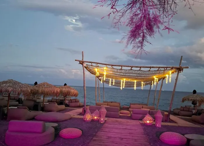 Mimika Villa Perissa (Santorini)